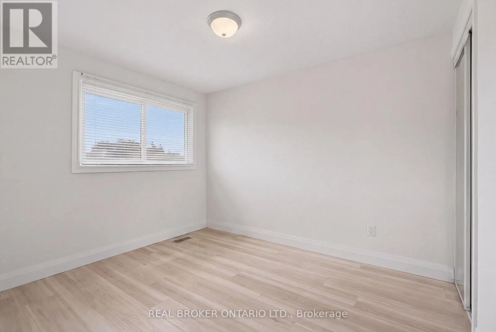 3 PRIDEAUX STREET