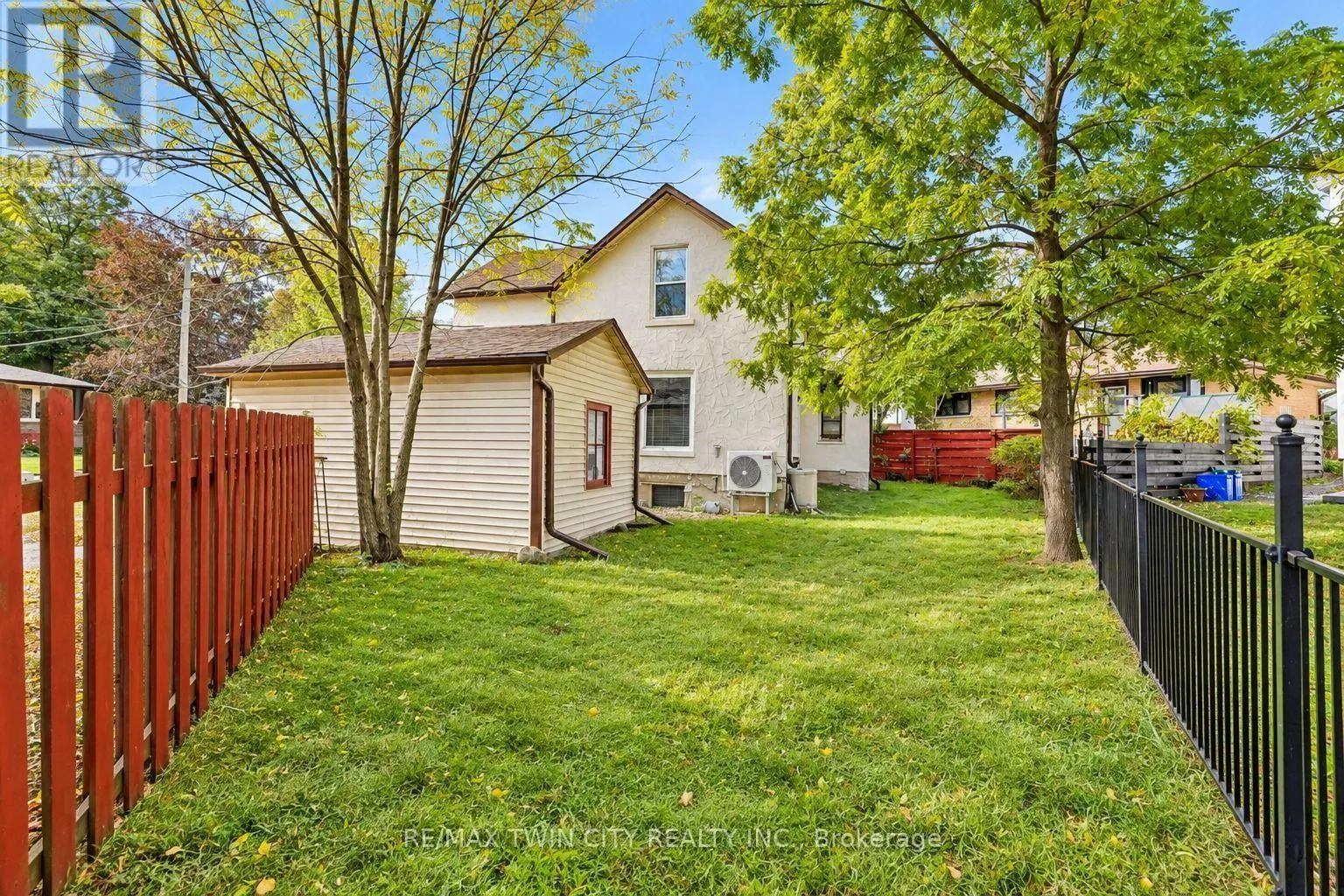116 VICTORIA AVENUE