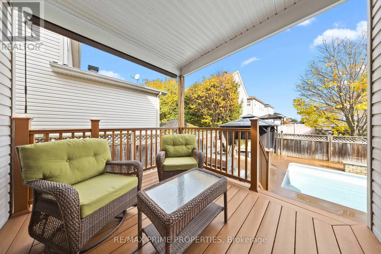 993 LINARIA WALK