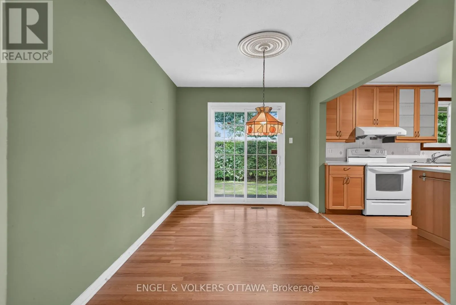 2642 MARBLE CRESCENT