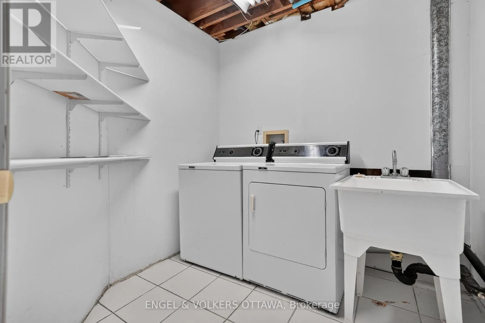 2642 MARBLE CRESCENT