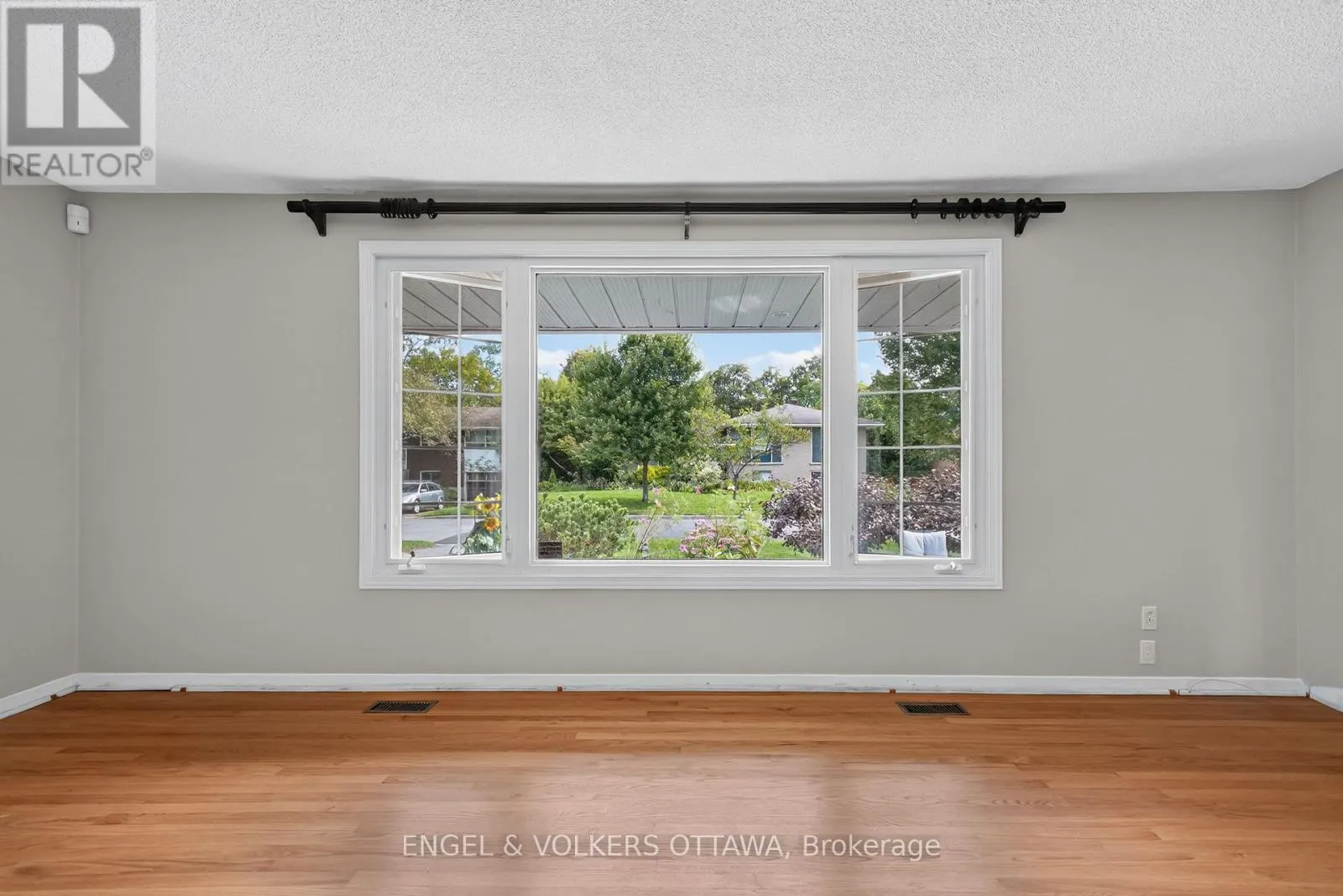 2642 MARBLE CRESCENT