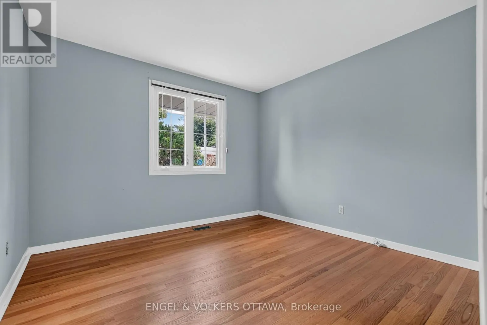 2642 MARBLE CRESCENT
