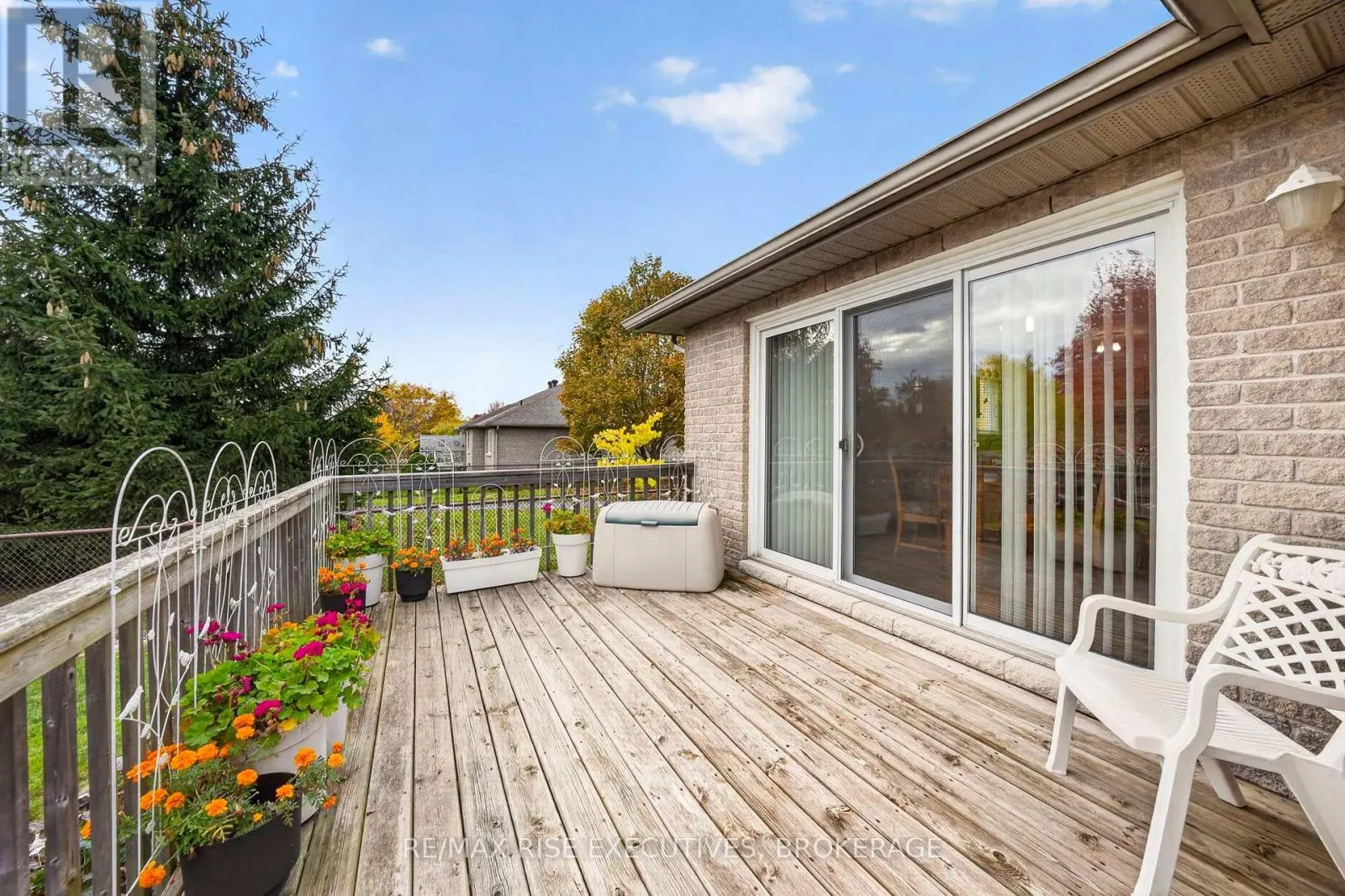 58 ELLESMEER AVENUE