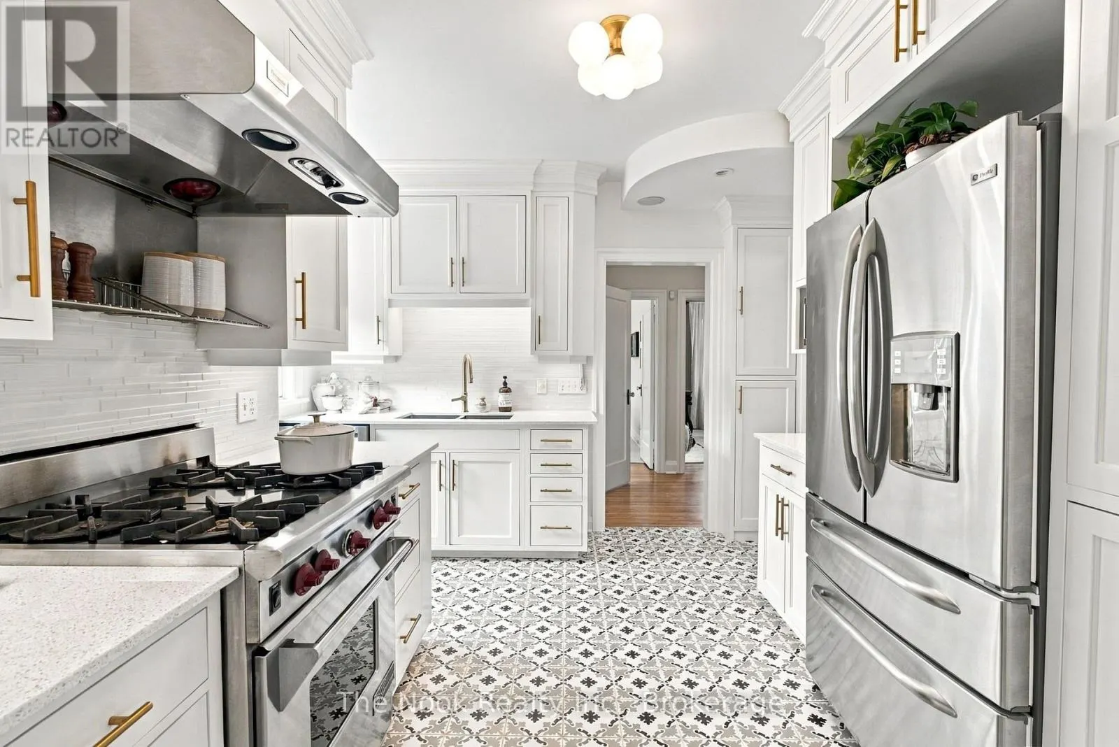 580 HOMEWOOD AVENUE