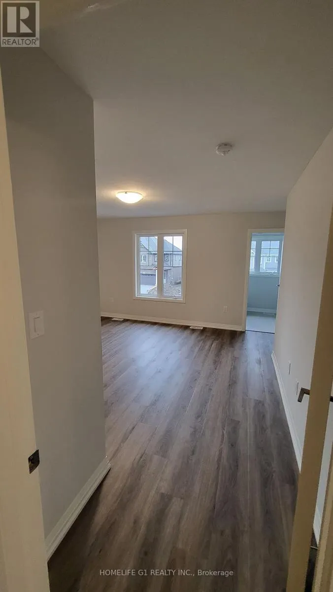 166 BUR OAK DRIVE