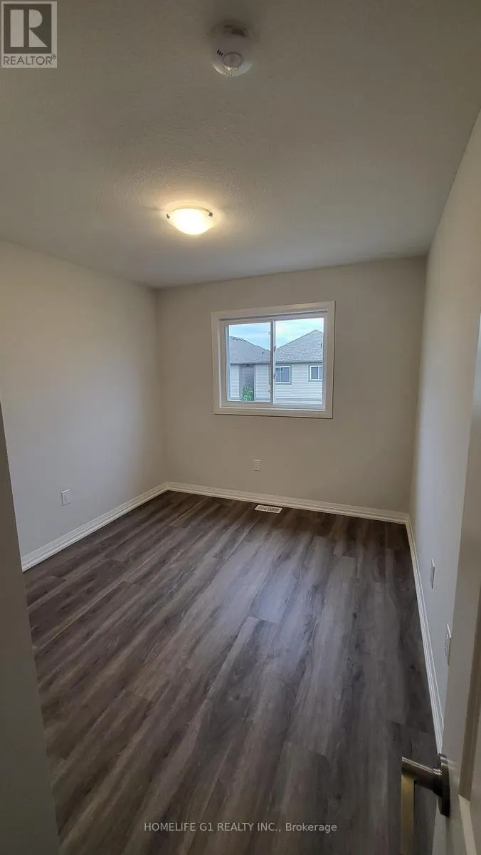 166 BUR OAK DRIVE