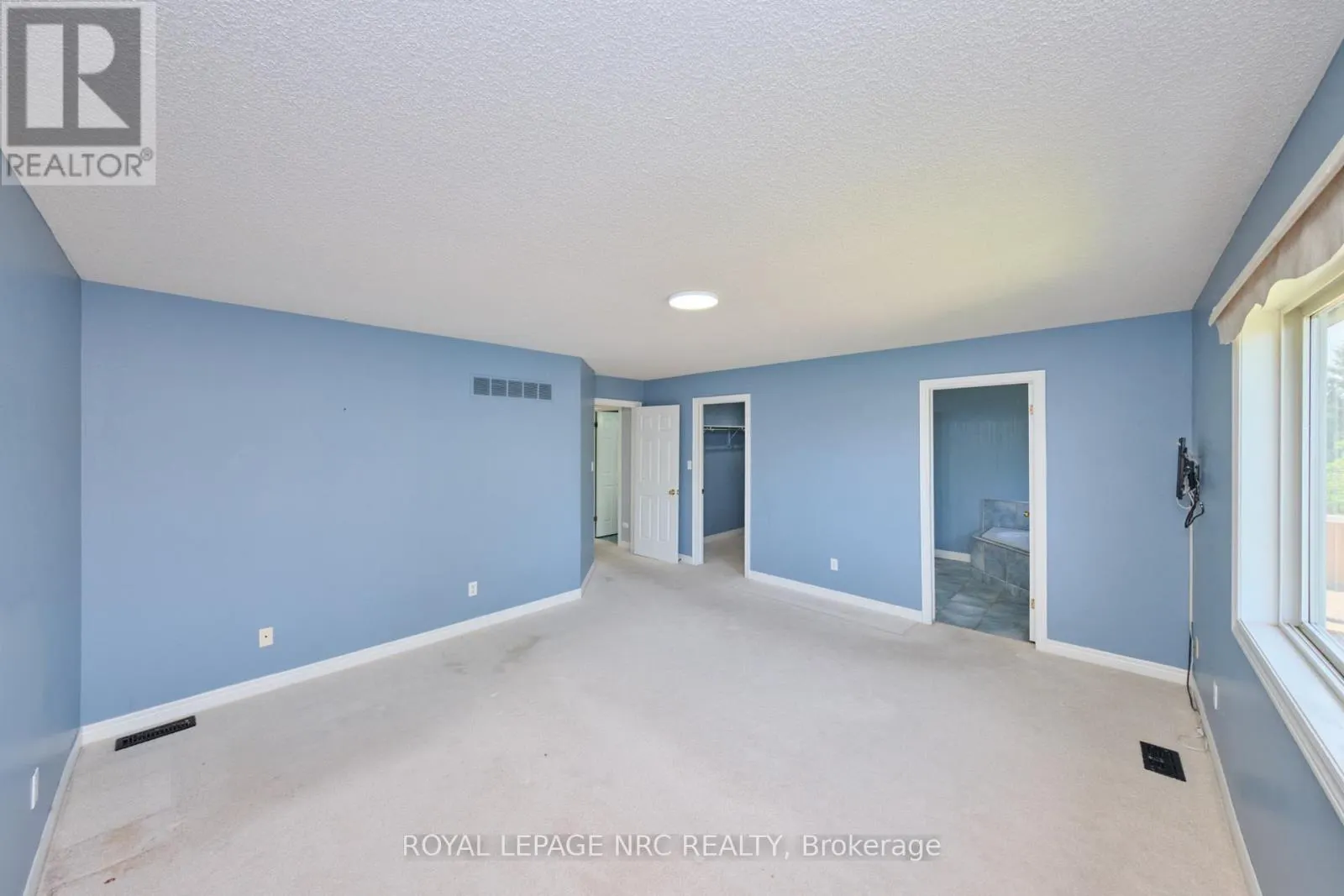 15 CREANONA BOULEVARD