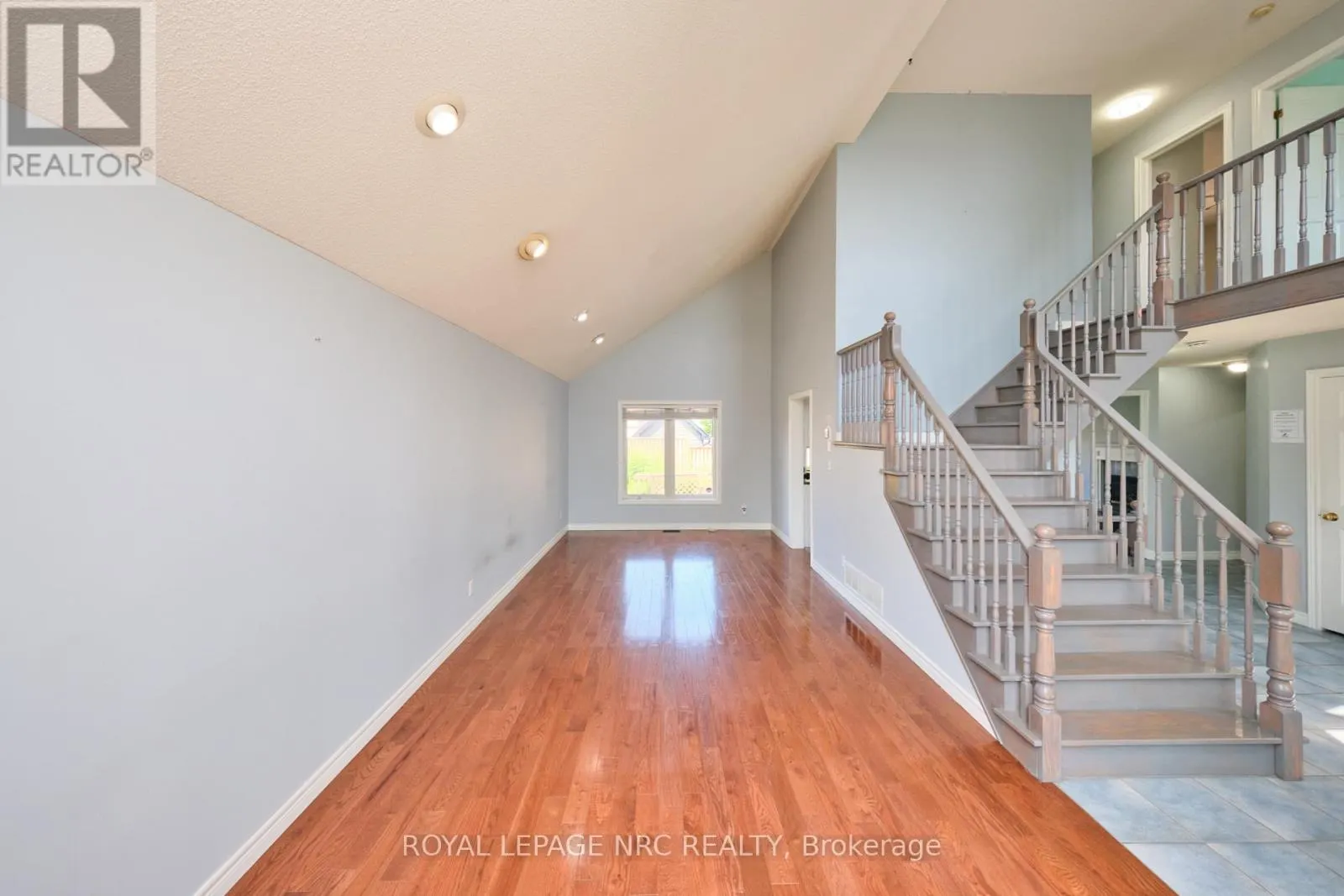 15 CREANONA BOULEVARD