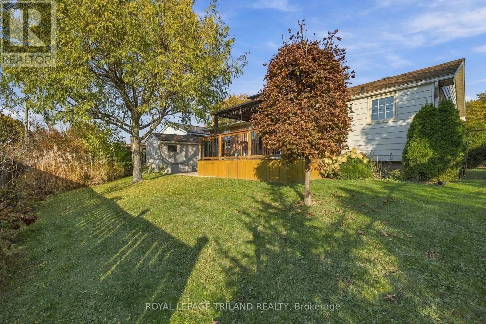 29 LUTON CRESCENT