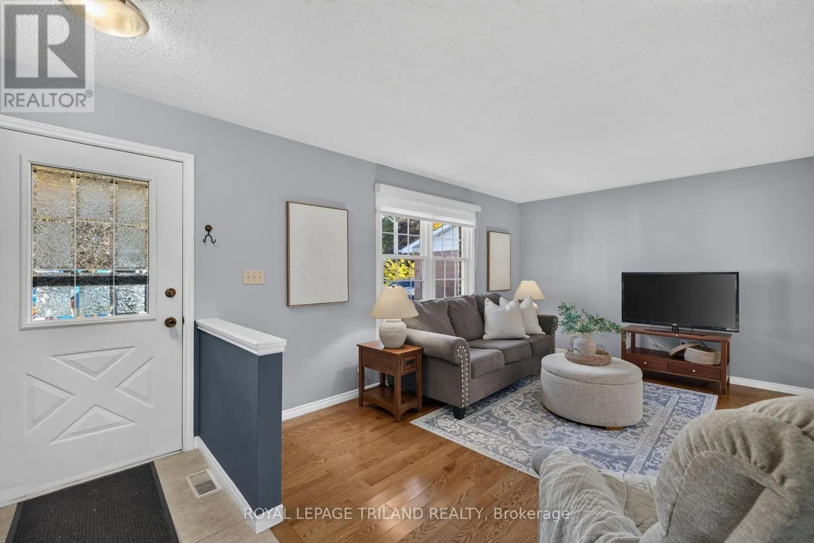 29 LUTON CRESCENT