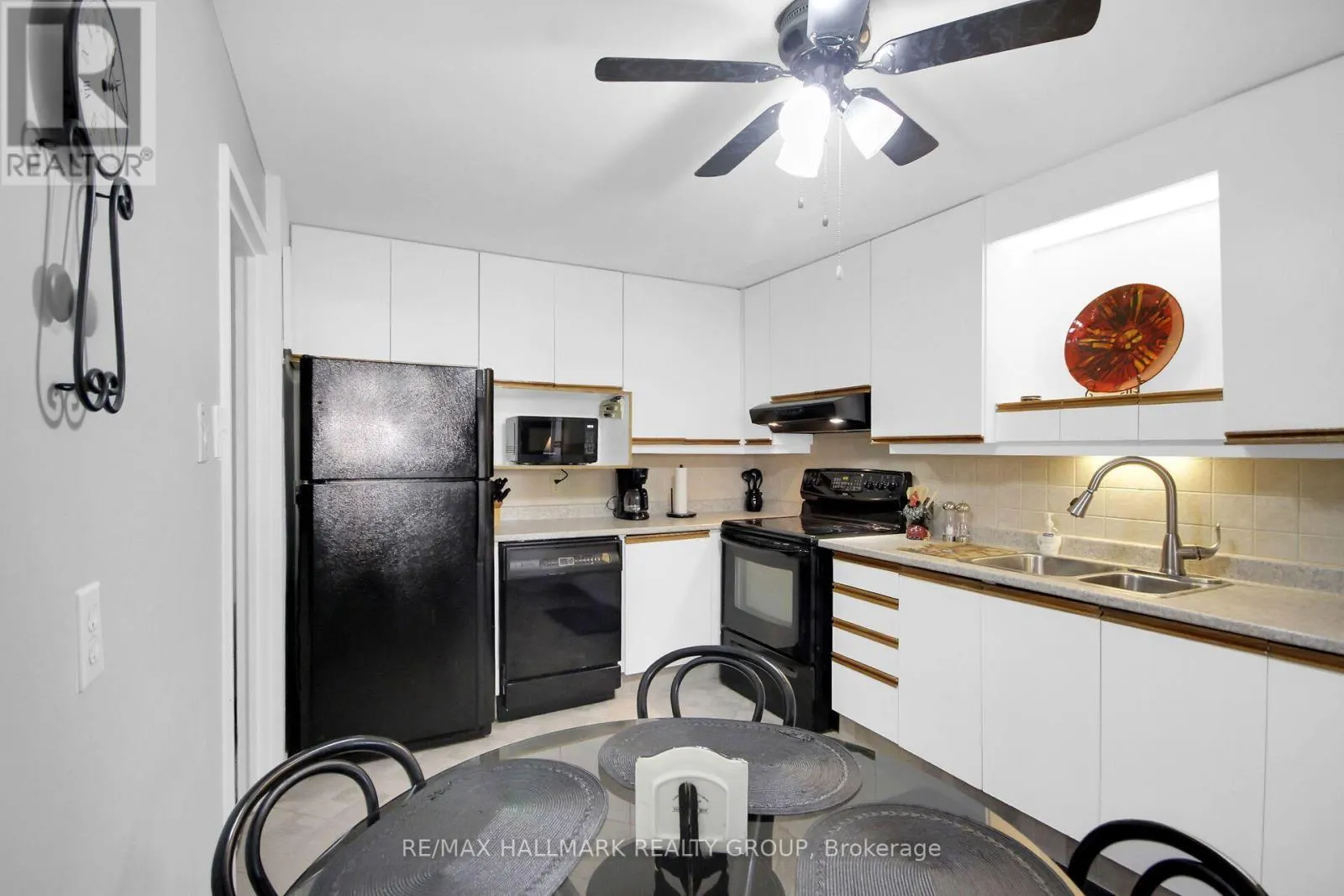 101 - 1465 BASELINE ROAD