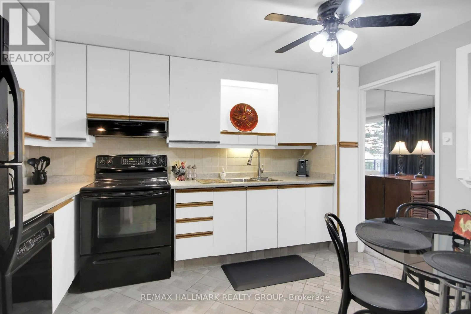 101 - 1465 BASELINE ROAD