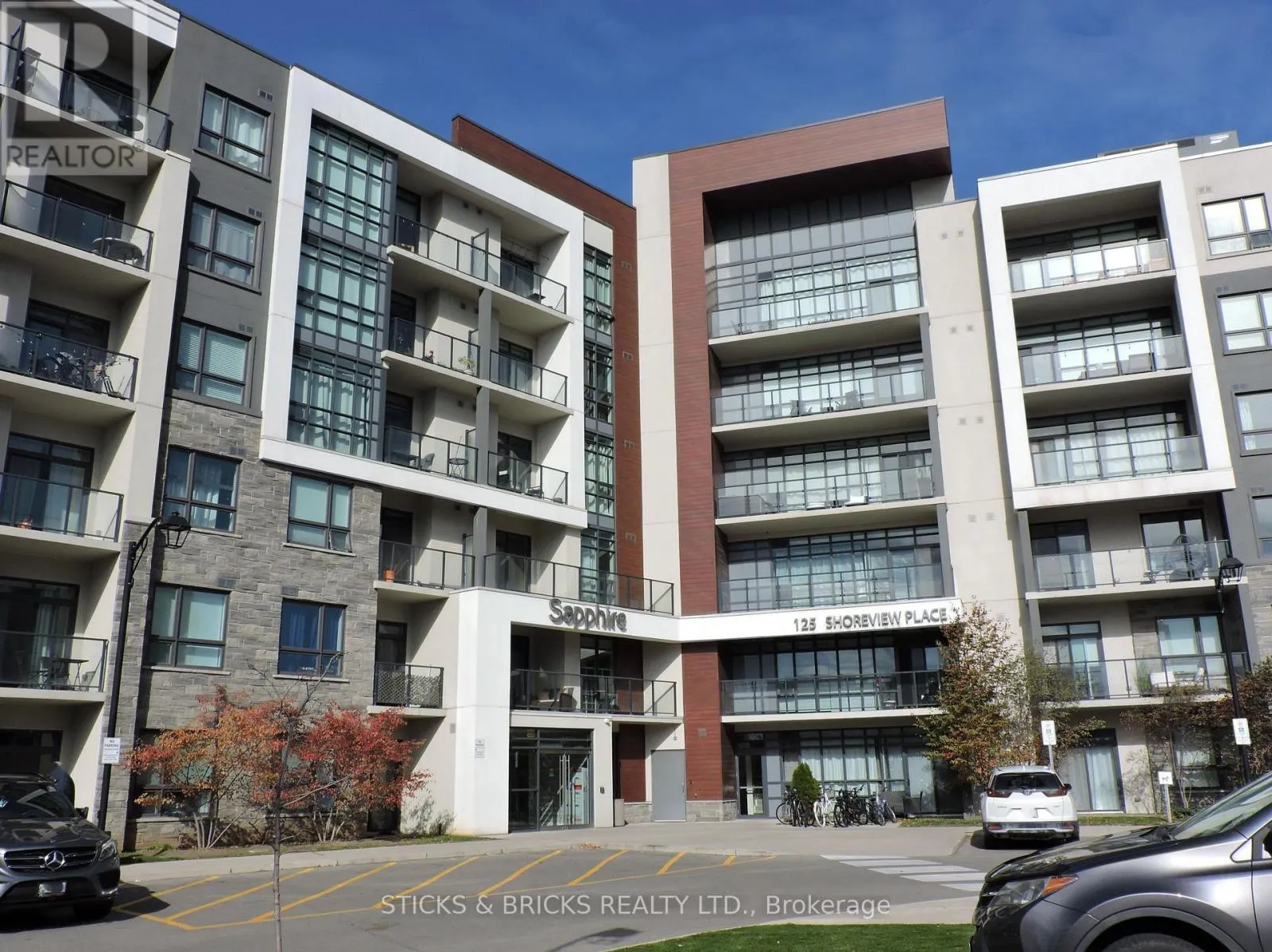 518 - 125 SHOREVIEW PLACE #518