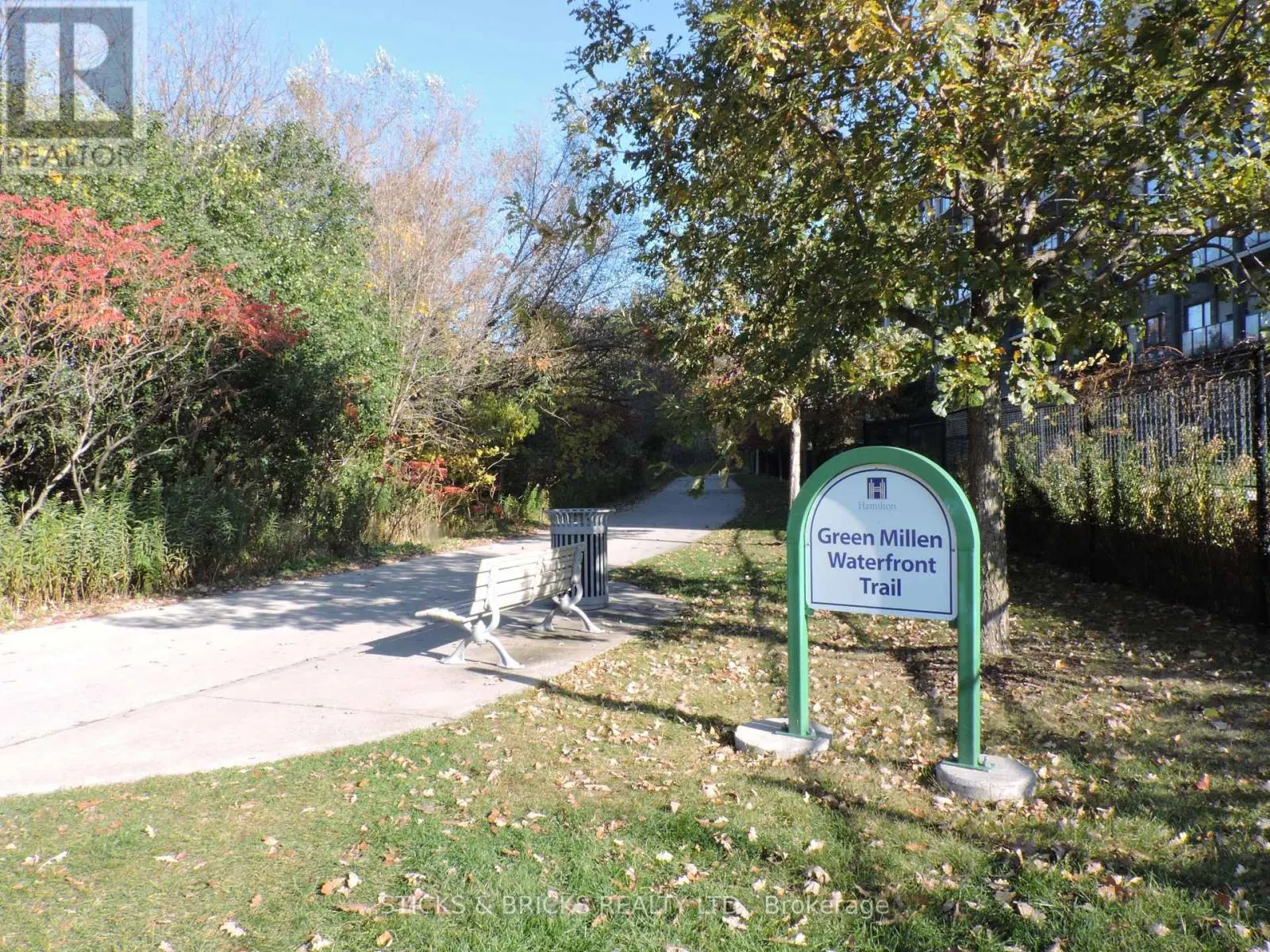518 - 125 SHOREVIEW PLACE #518