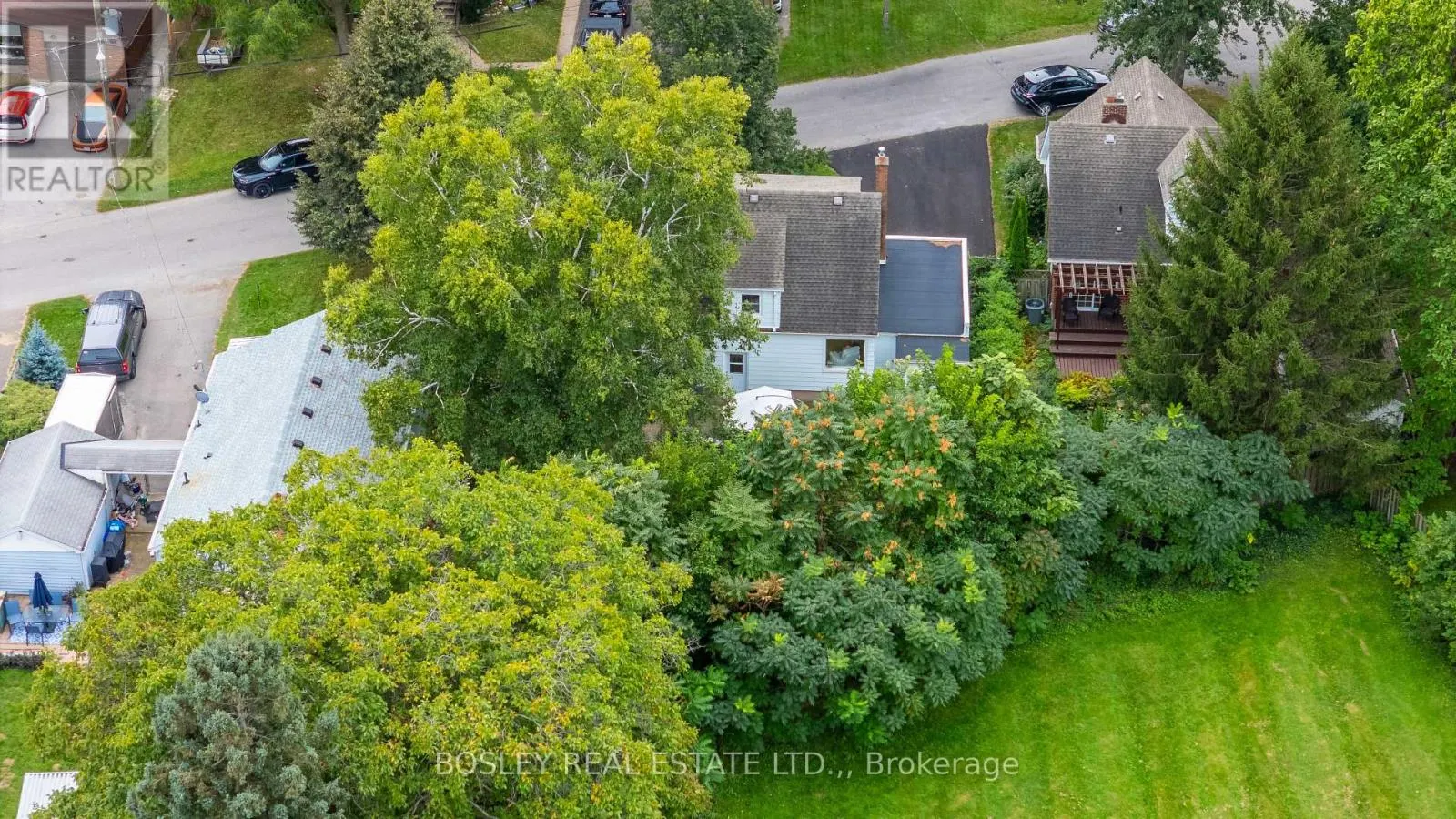 17 WINSTON ROAD