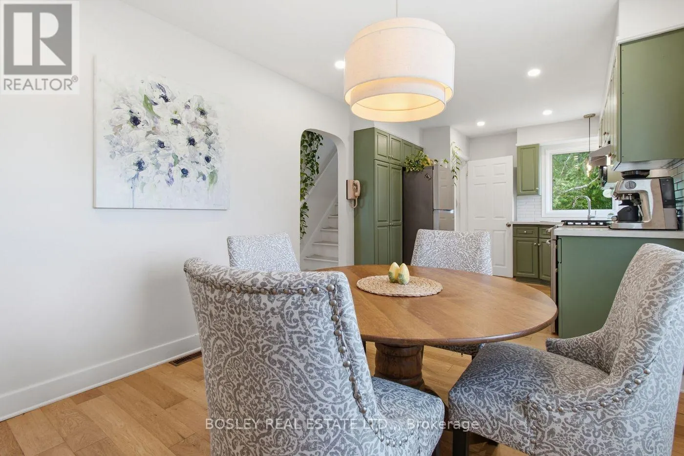 17 WINSTON ROAD