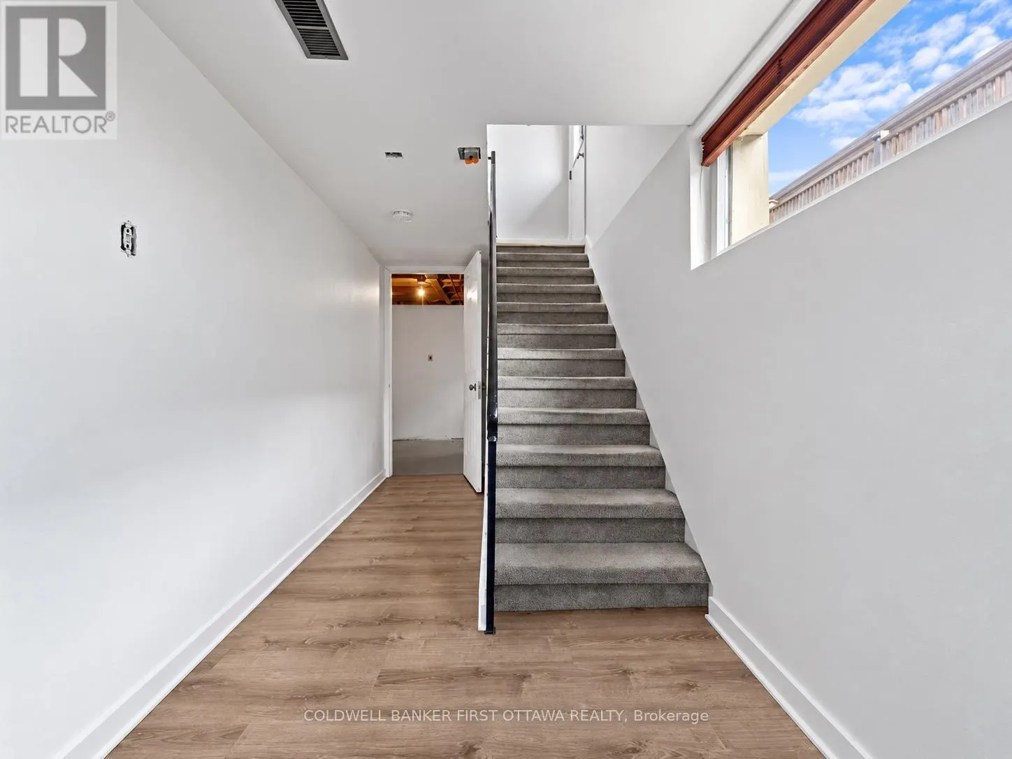 703 WINDERMERE AVENUE