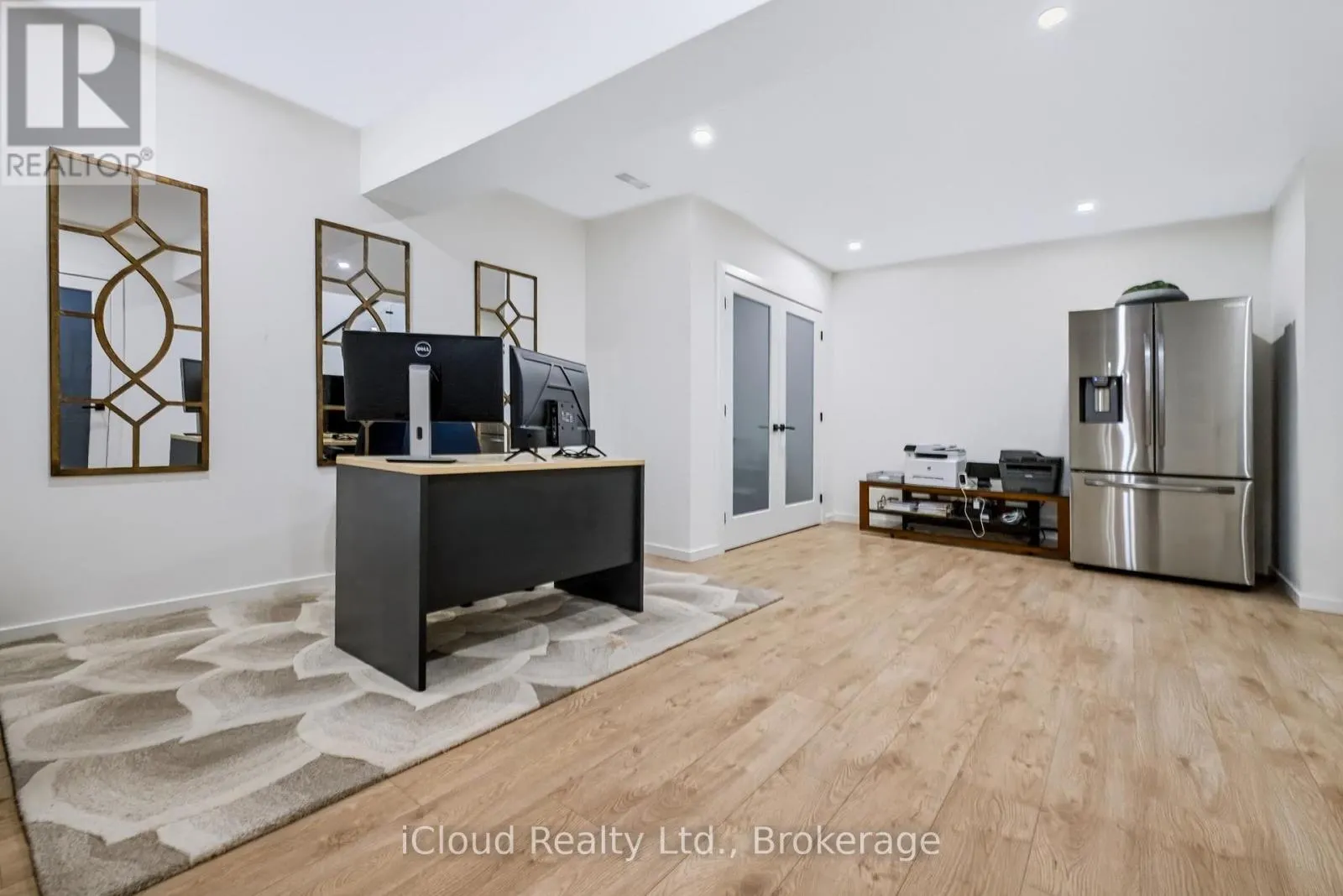 11 PEBBLE BEACH DRIVE