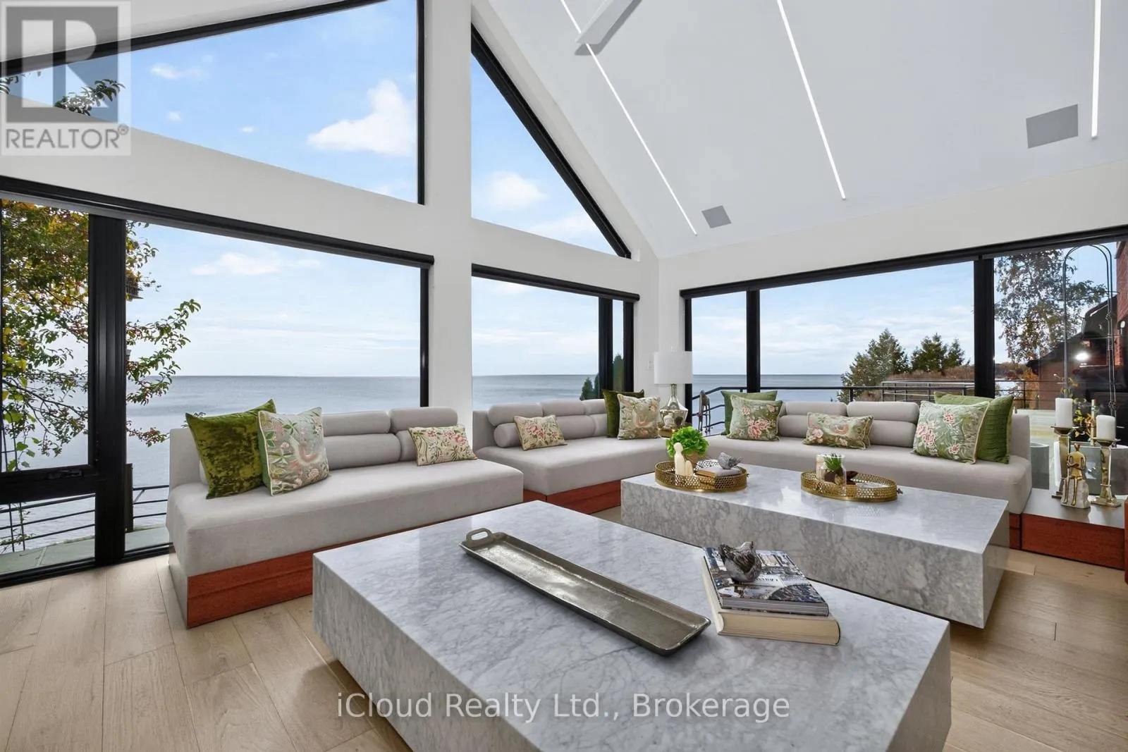 11 PEBBLE BEACH DRIVE