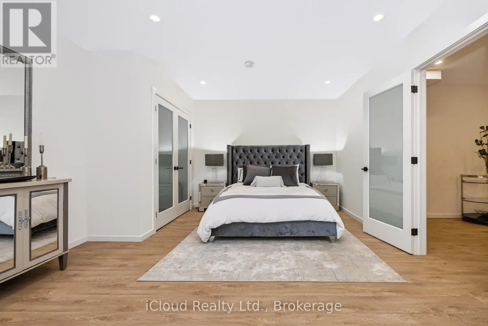 11 PEBBLE BEACH DRIVE