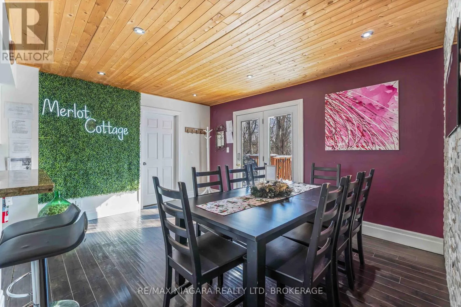 1459 NIAGARA STONE ROAD