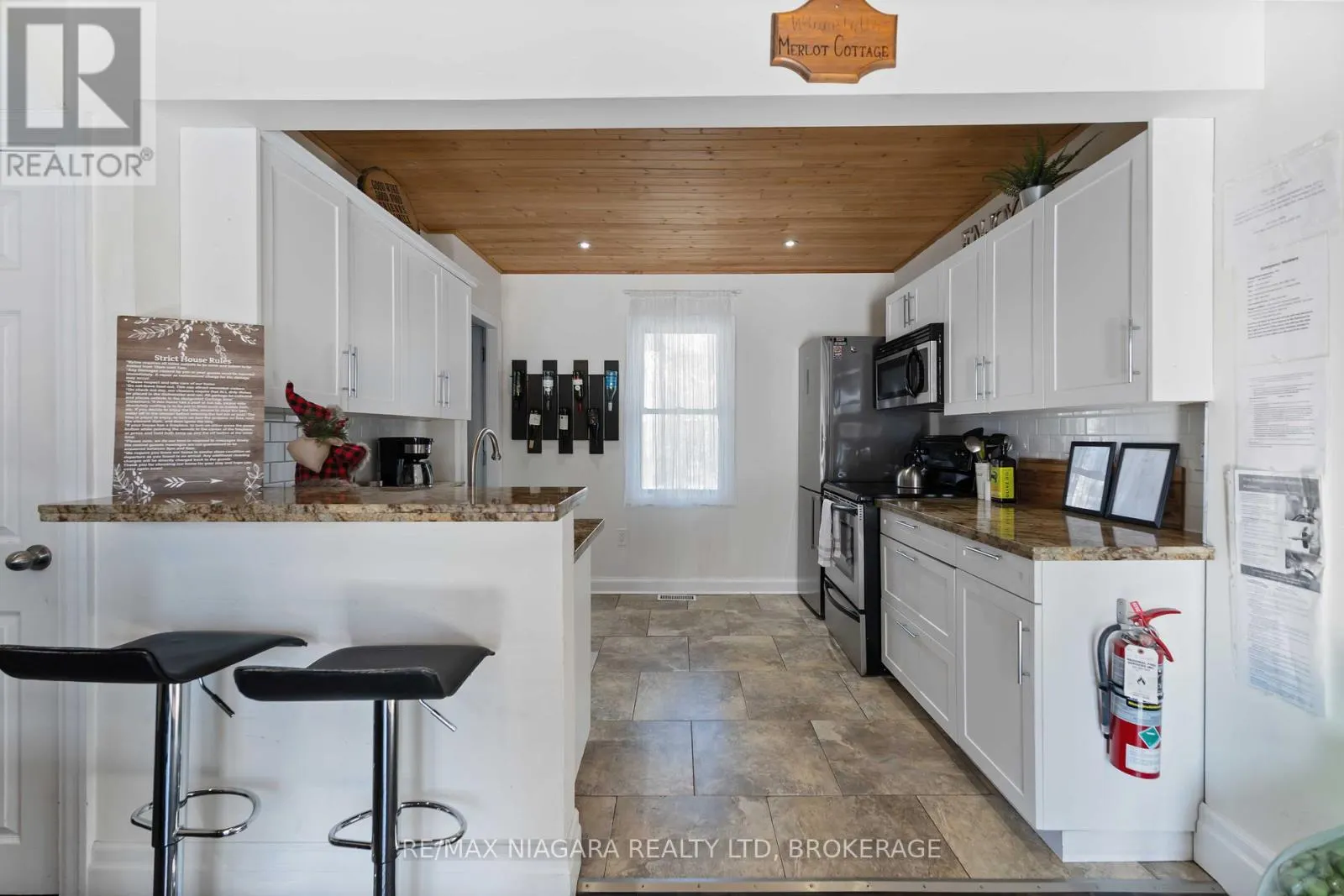 1459 NIAGARA STONE ROAD