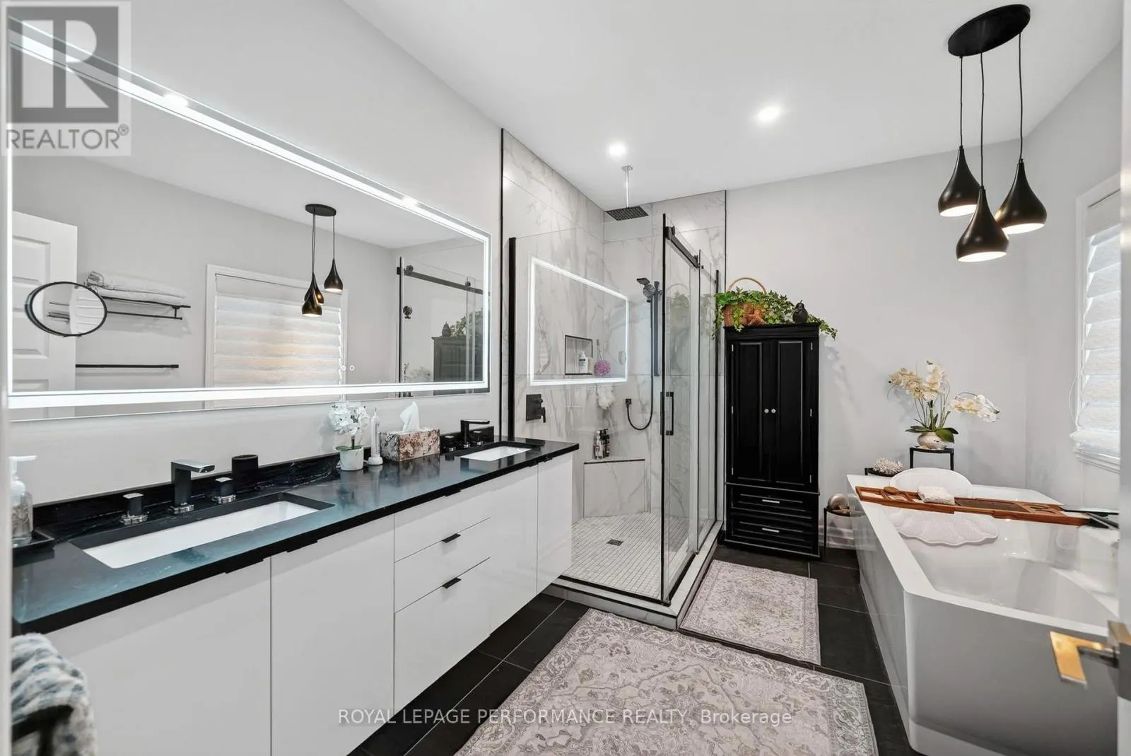 6727 YACHT BOULEVARD