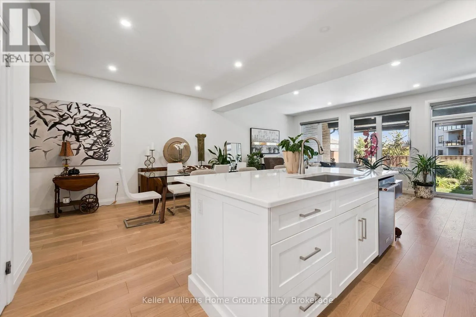 63 REA DRIVE