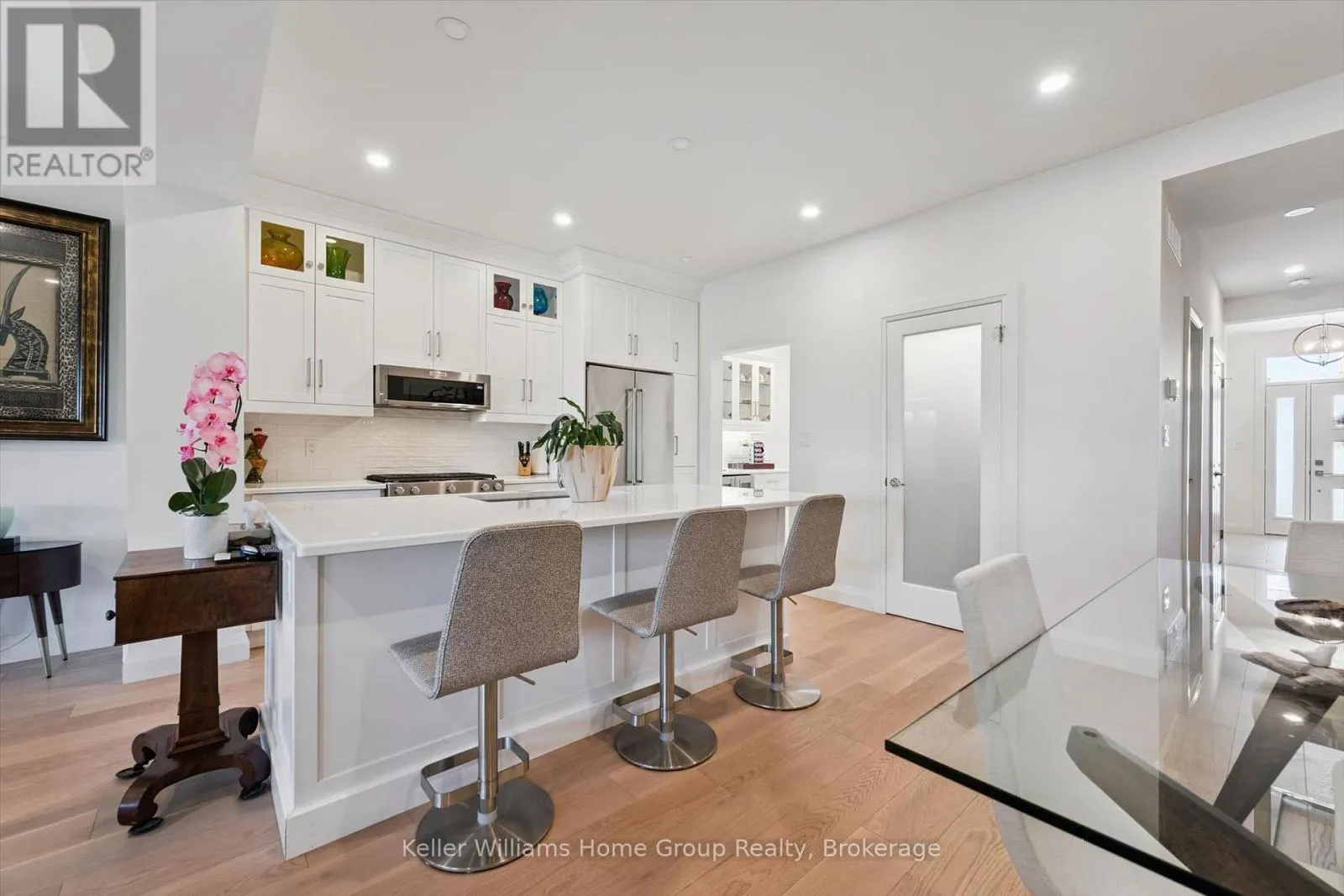 63 REA DRIVE