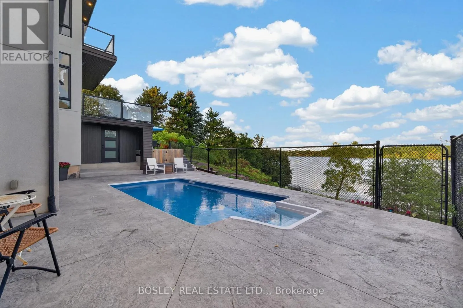360B MARTINDALE ROAD