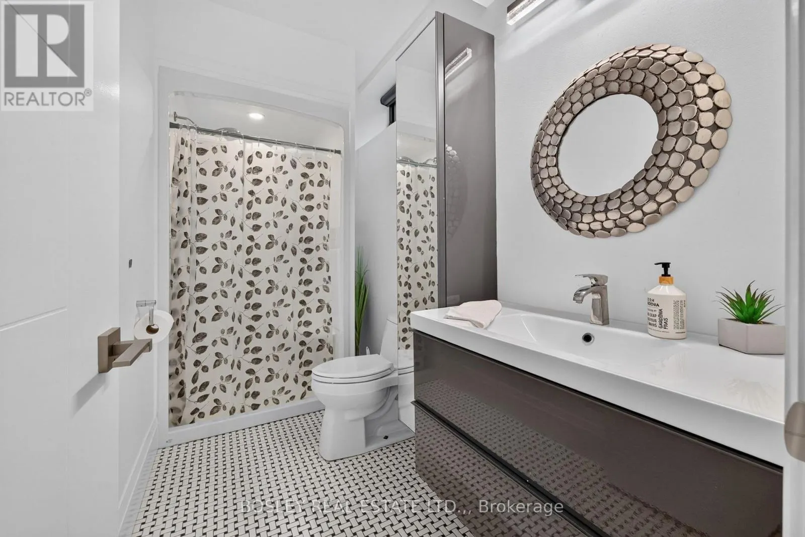 360B MARTINDALE ROAD