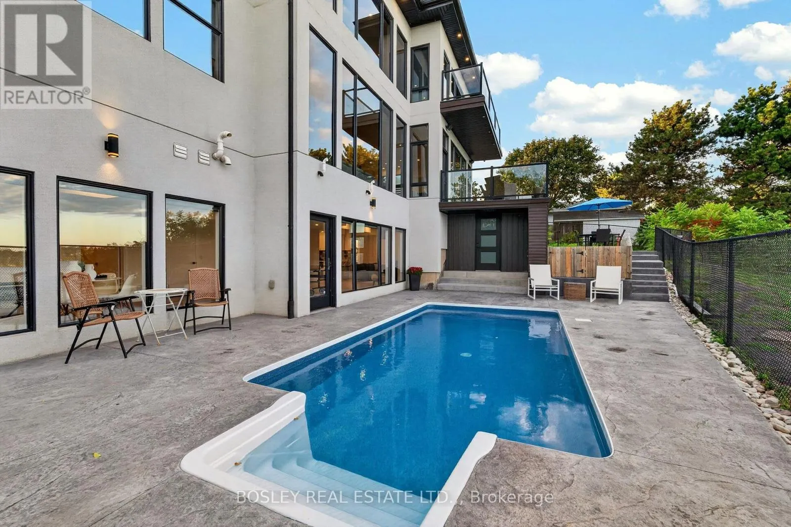 360B MARTINDALE ROAD