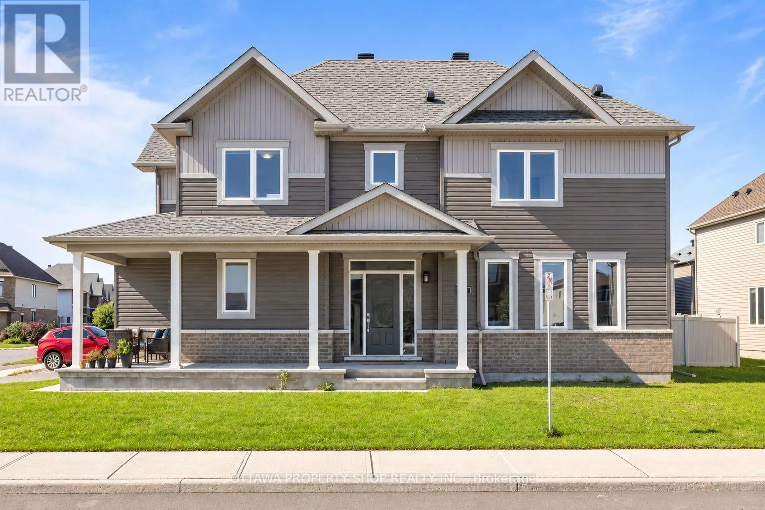 54 ERAMOSA CRESCENT