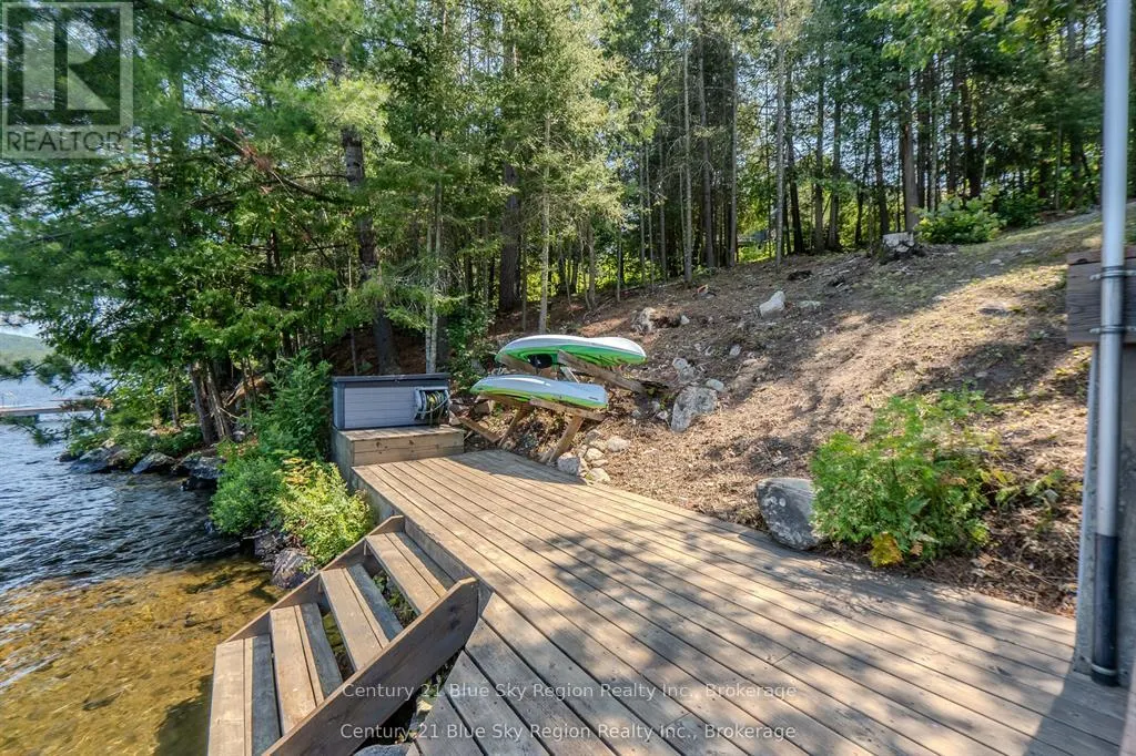 731 MACPHERSON DRIVE