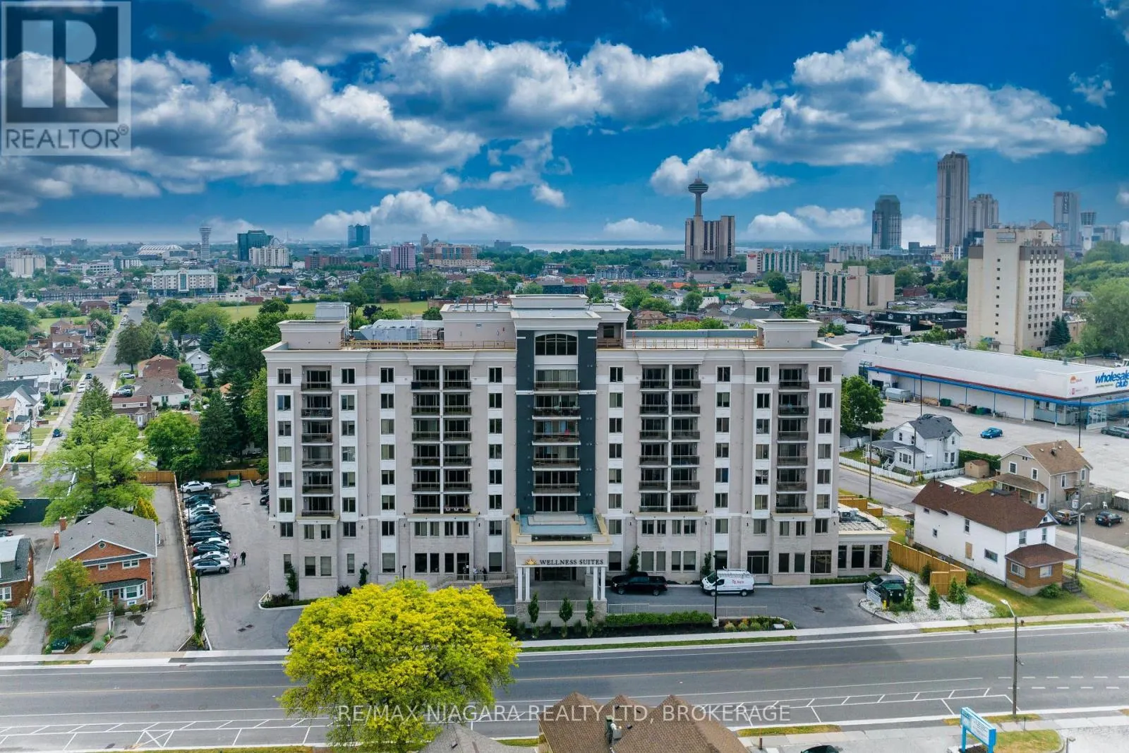 814 - 5698 MAIN STREET #814