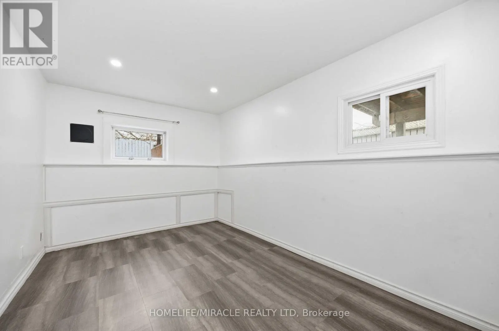 839 MOUNTAIN ASH ROAD
