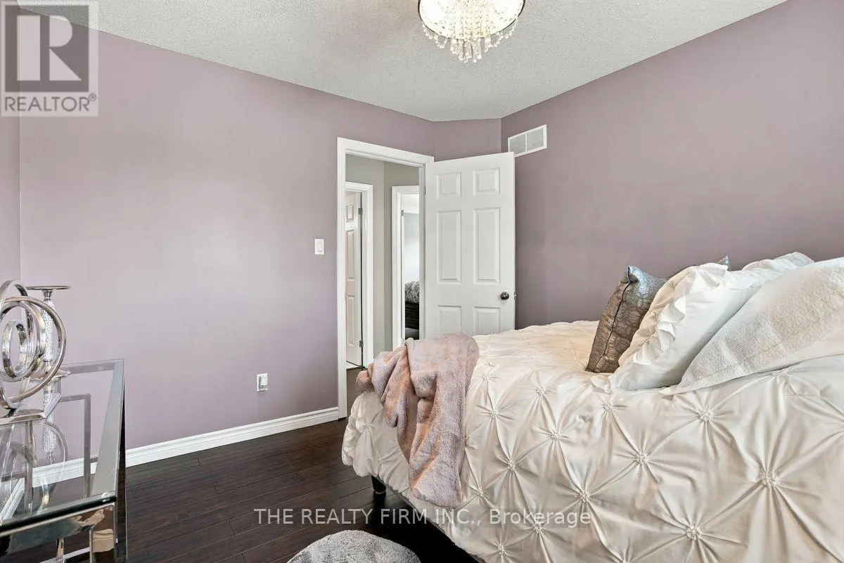 345 PORTRUSH PLACE
