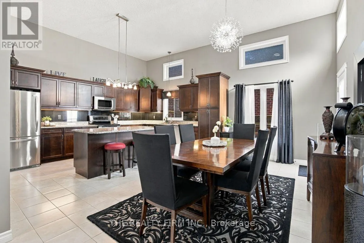 345 PORTRUSH PLACE