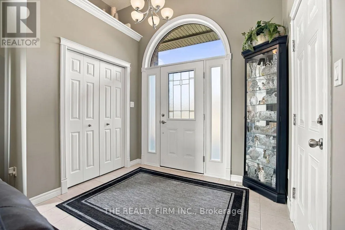 345 PORTRUSH PLACE