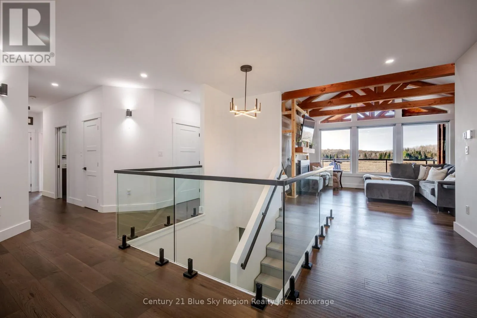 903 CORBEIL ROAD