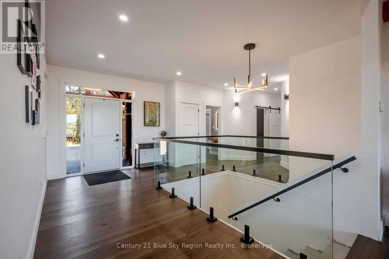 903 CORBEIL ROAD