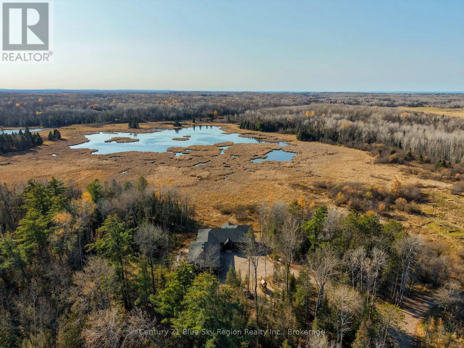903 CORBEIL ROAD