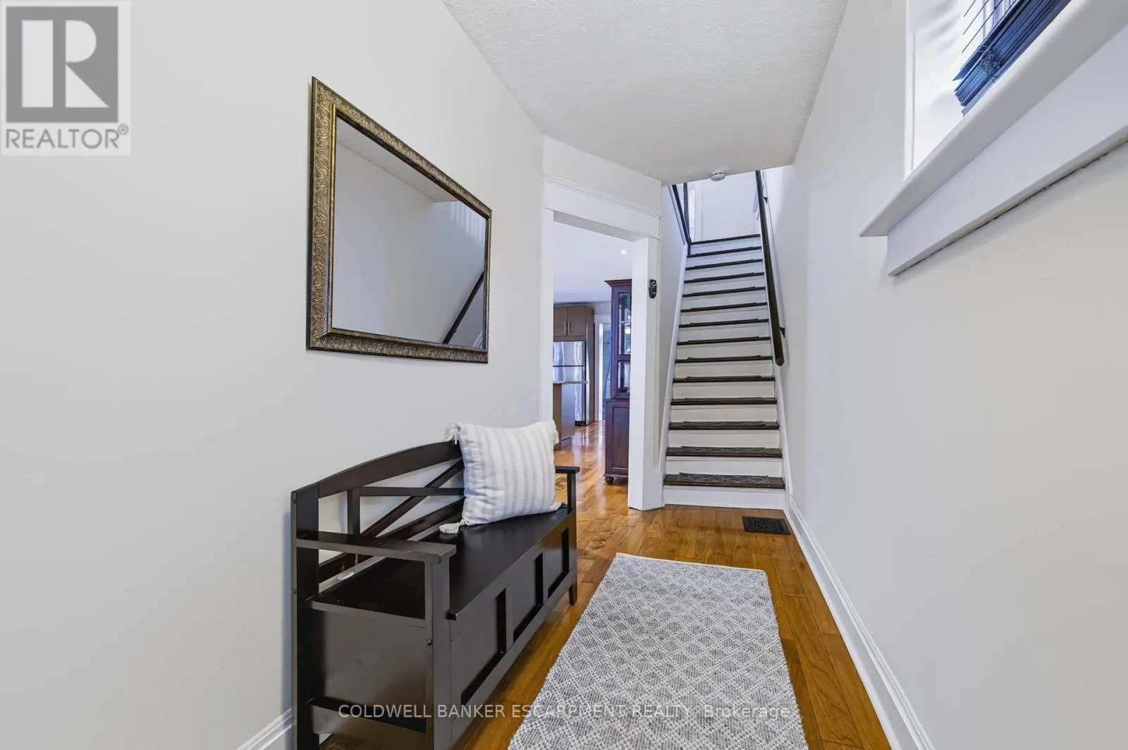 18 LOWREY AVENUE N