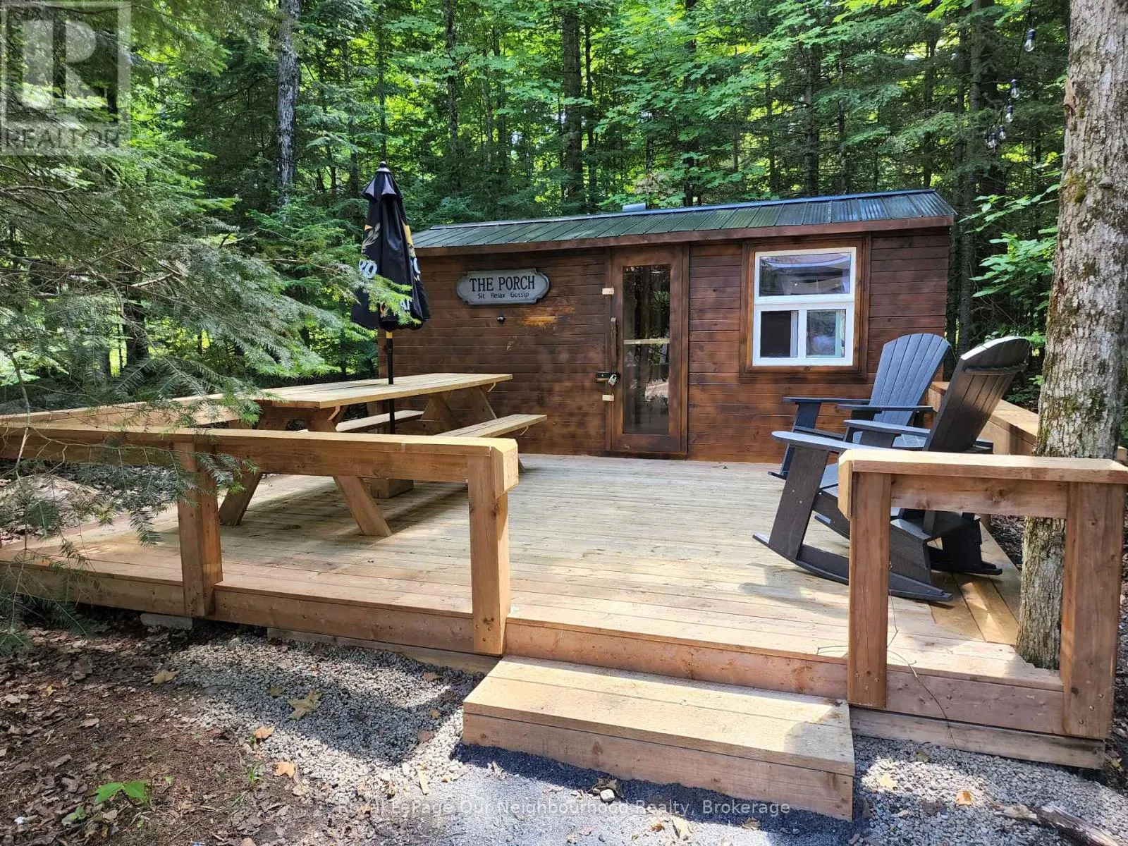 1042 SKI RIDGE TRAIL