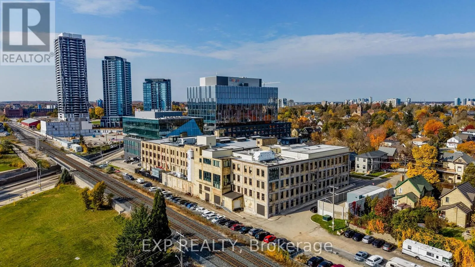 507 - 404 KING STREET W