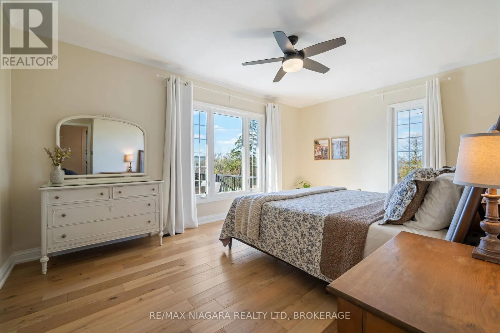 340 ROLAND ROAD