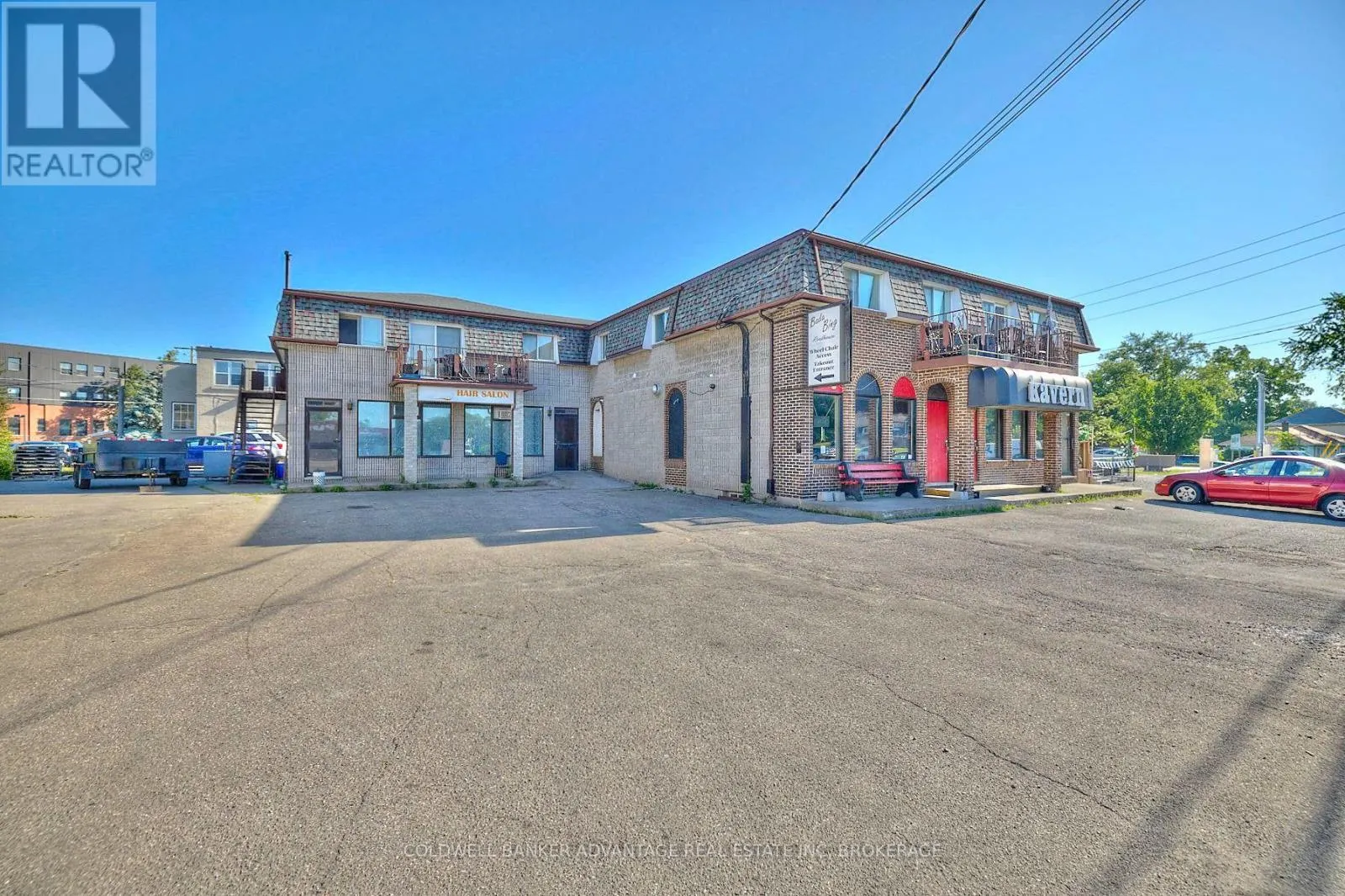 2 - 192 MAPLE AVENUE #2