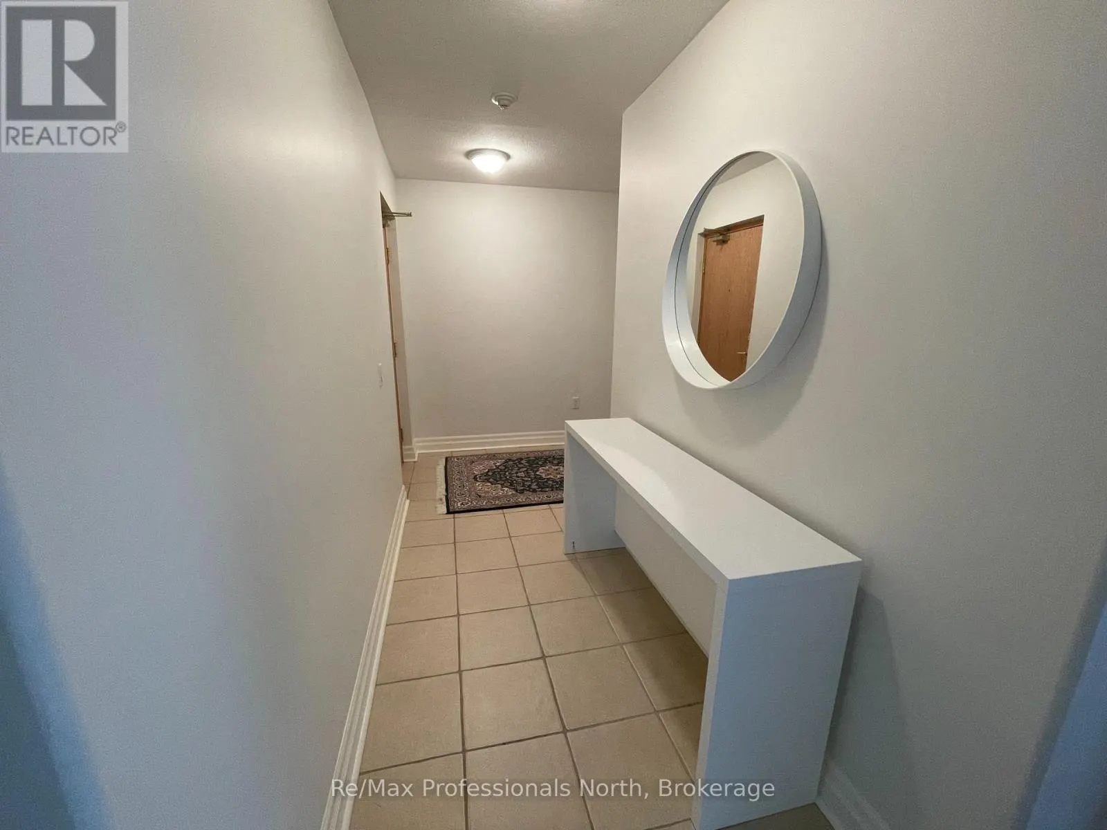 207 - 110 STEAMSHIP BAY ROAD #207