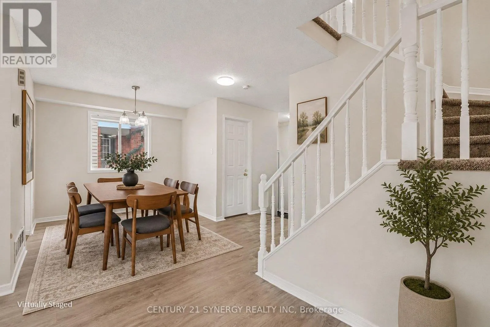 54 MEADOWCROFT CRESCENT